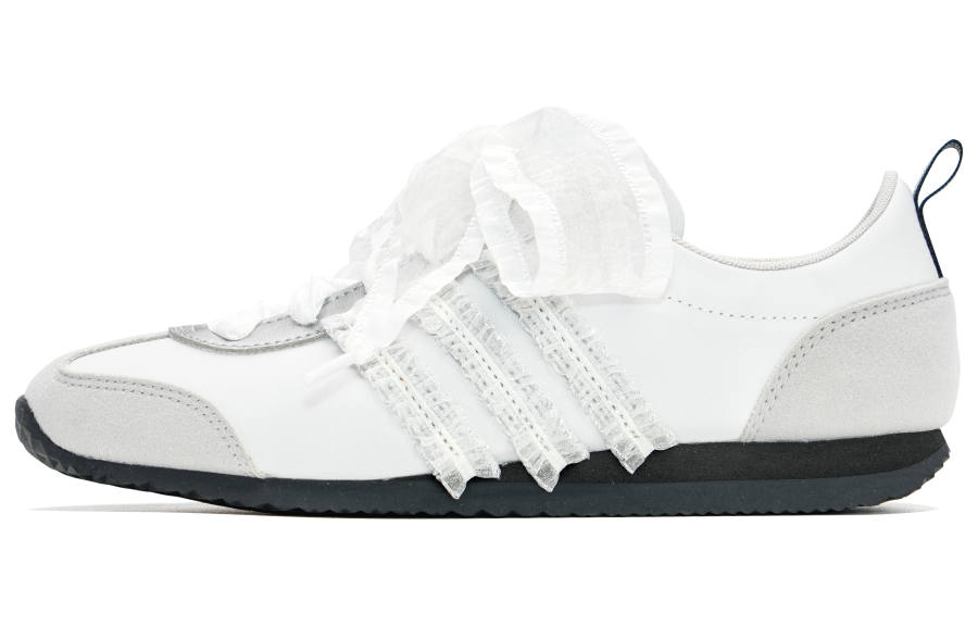 Adidas Adidas VS JOG 2.0 Low top German Army Trainers Unisex White Gray