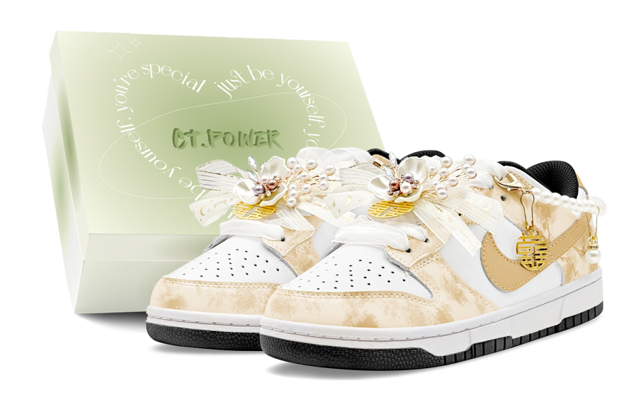 Nike Nike Dunk Skateboard Shoes Women's Low Top Black/Yellow/Gold