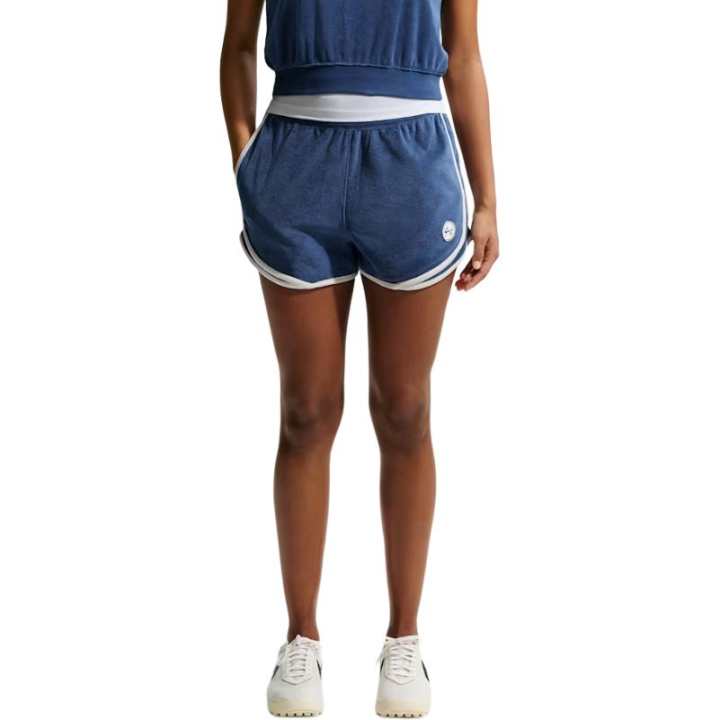 Nike Nike Sportswear Chill Terry Women's Mid-Rise Shorts