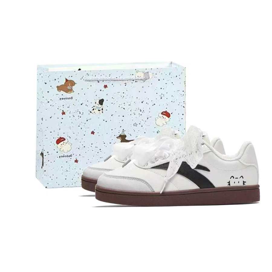 Anta Active Textile, Synthetic Leather Abrasion Resistant Breathable Low top Skateboard Shoes Women's White Black