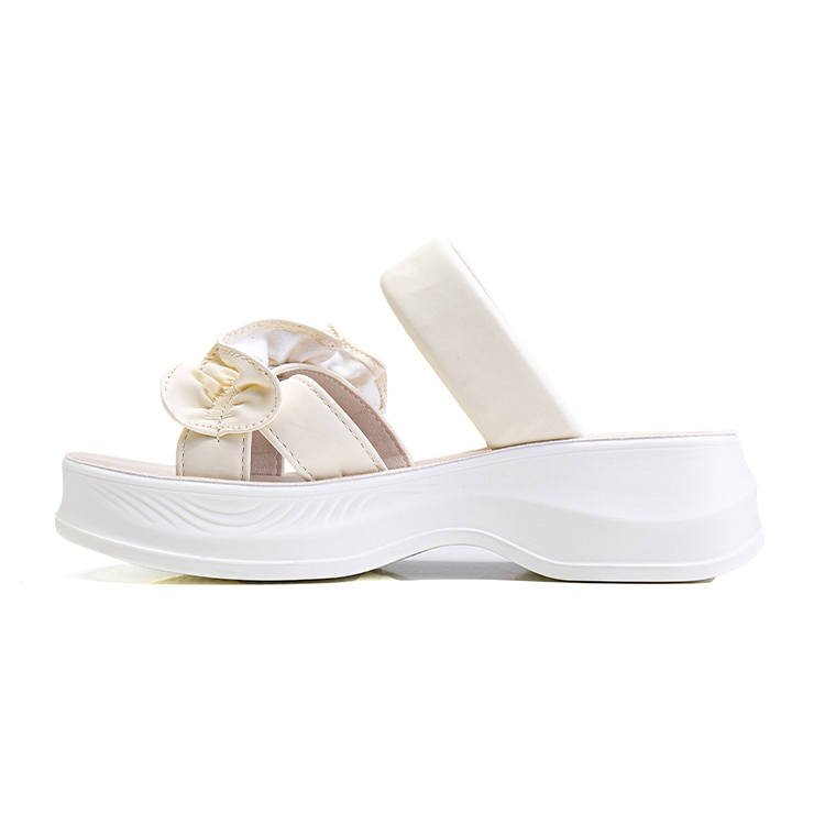 WARRIOR Warrior Beach Sandals Women's Beige