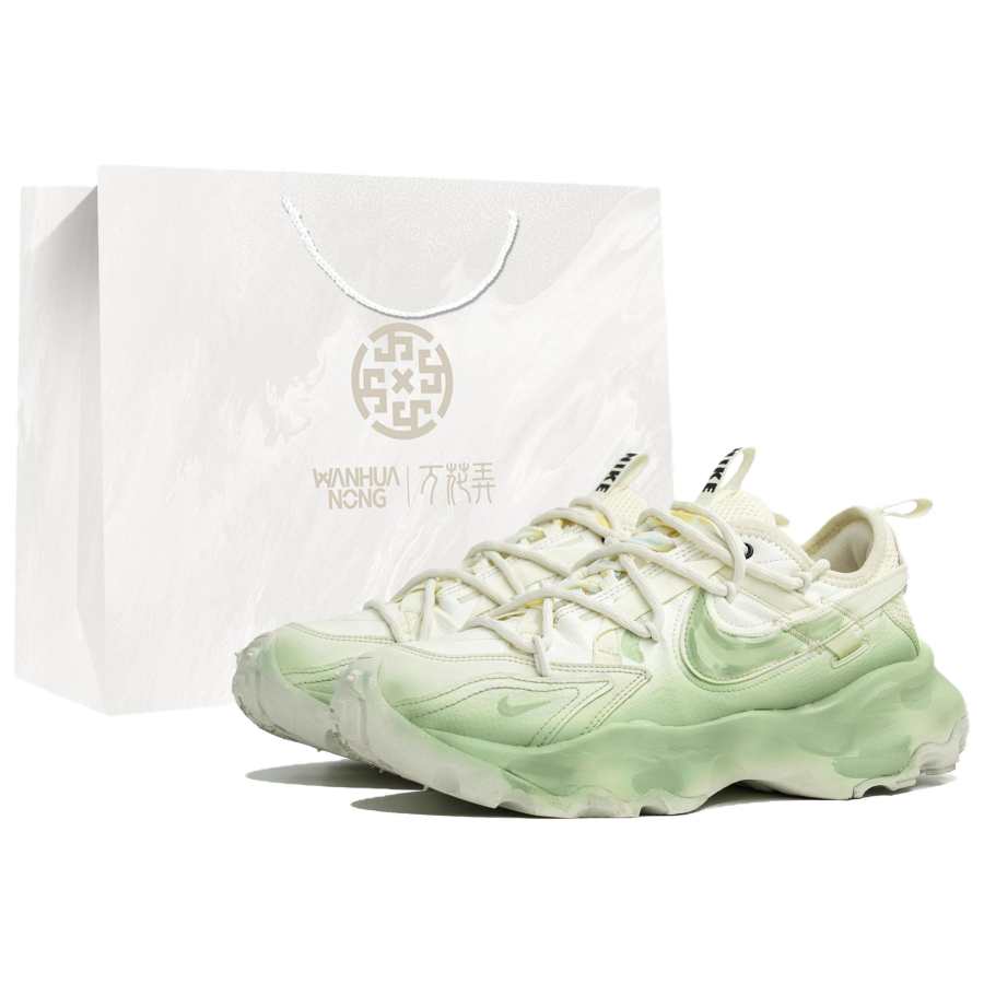 Nike Nike TC 7900 Low top Casual Shoes Women's White Green
