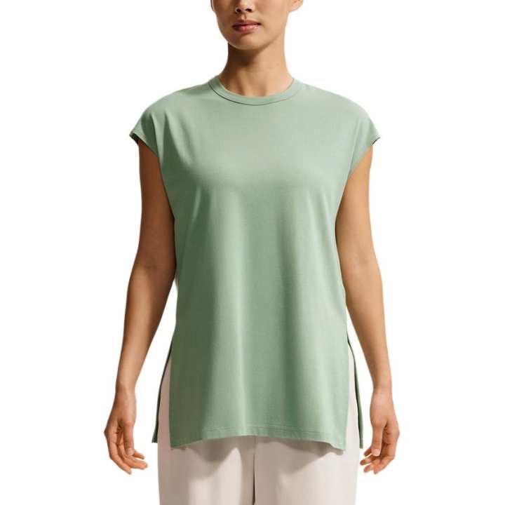 Nike Nike T Shirts Women's Sage Green Crew Neck Moderate