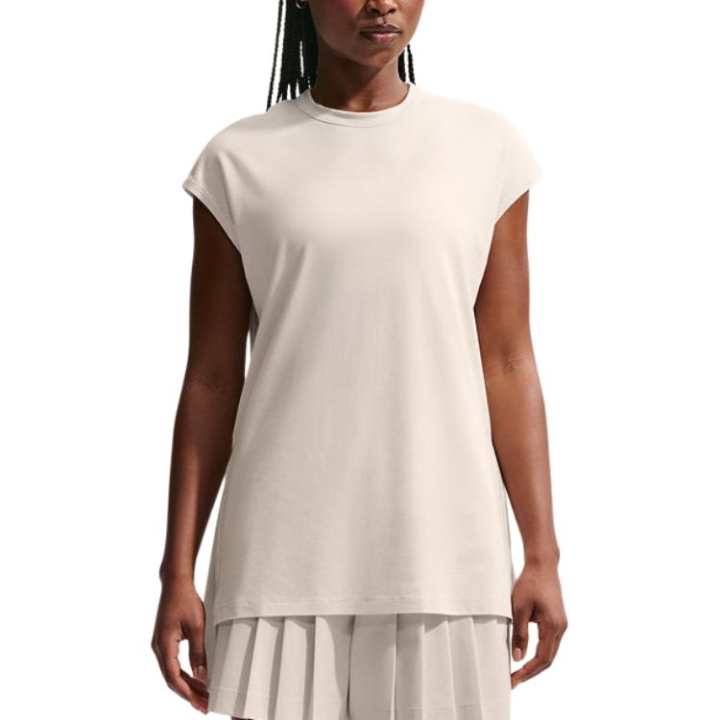 Nike Nike T Shirts Women's Ecru Crew Neck Moderate