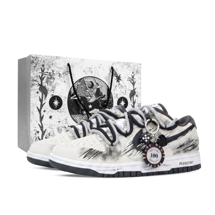 Nike Nike Dunk Monster Lab, Silent Low top Skateboard Shoes Women's Black White Gray