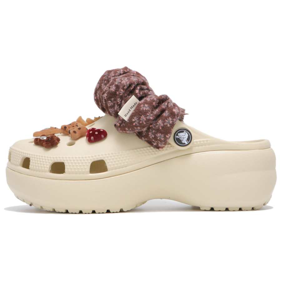 Crocs Crocs Classic Platform Clog Clogs Women's Beige