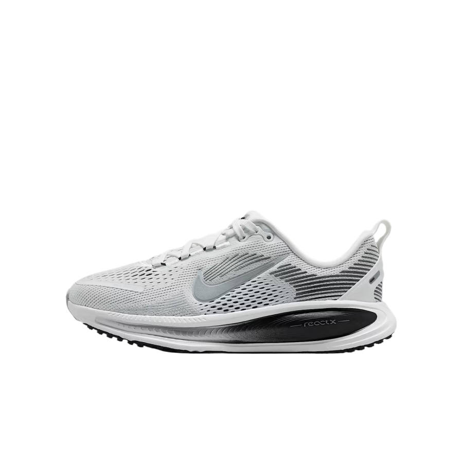 Nike Nike Vomero 18 Rebound Breathable Low top Running Shoes Kids'