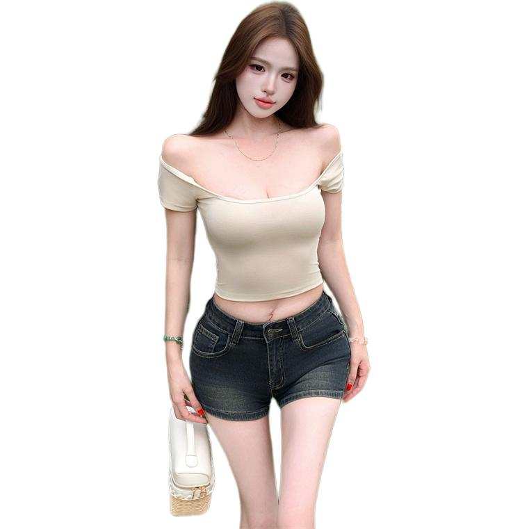 JBBCN T Shirts Women's U Neck Moderate Nipped In Waist
