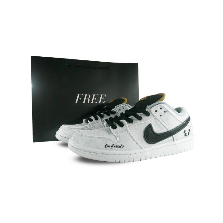 Nike Nike Dunk SB Panda Slip Resistant Low top Skateboard Shoes Unisex