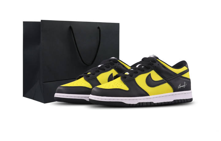 Nike Nike Dunk Bumblebee Action Low top Skateboard Shoes Unisex Black Yellow