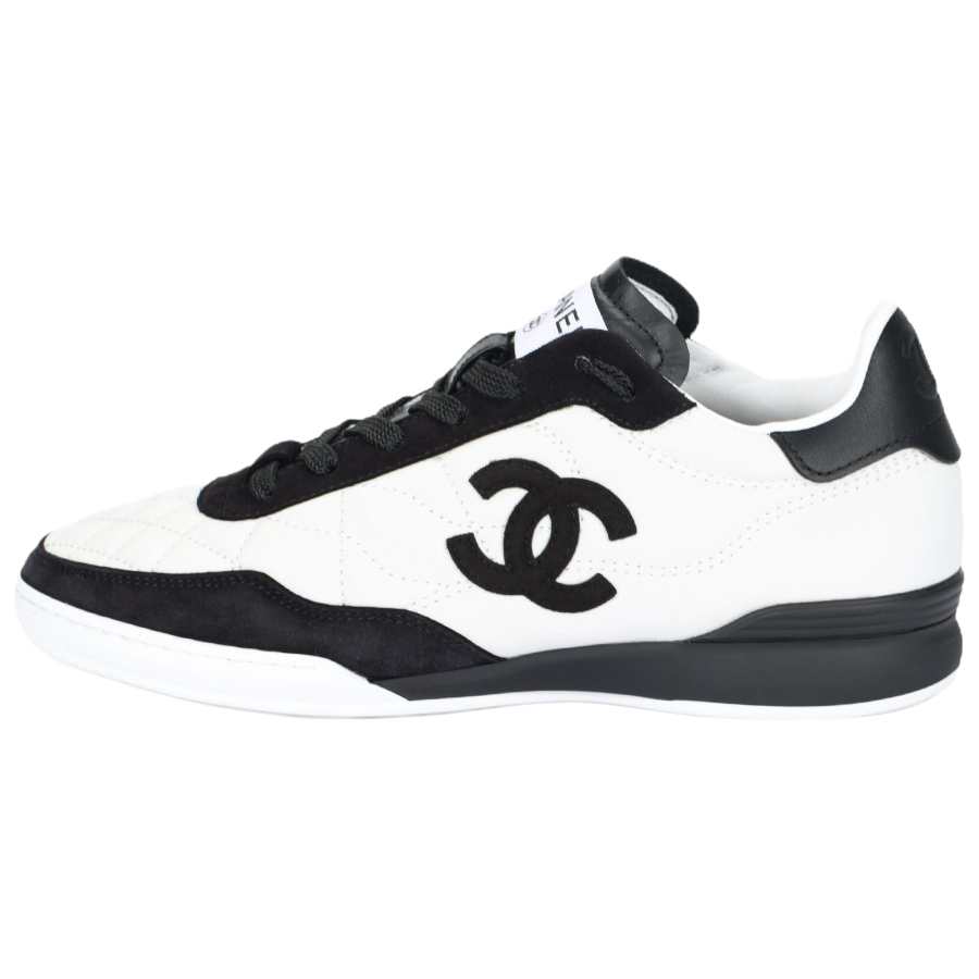 CHANEL 26S Low top Casual Shoes Women's Black White