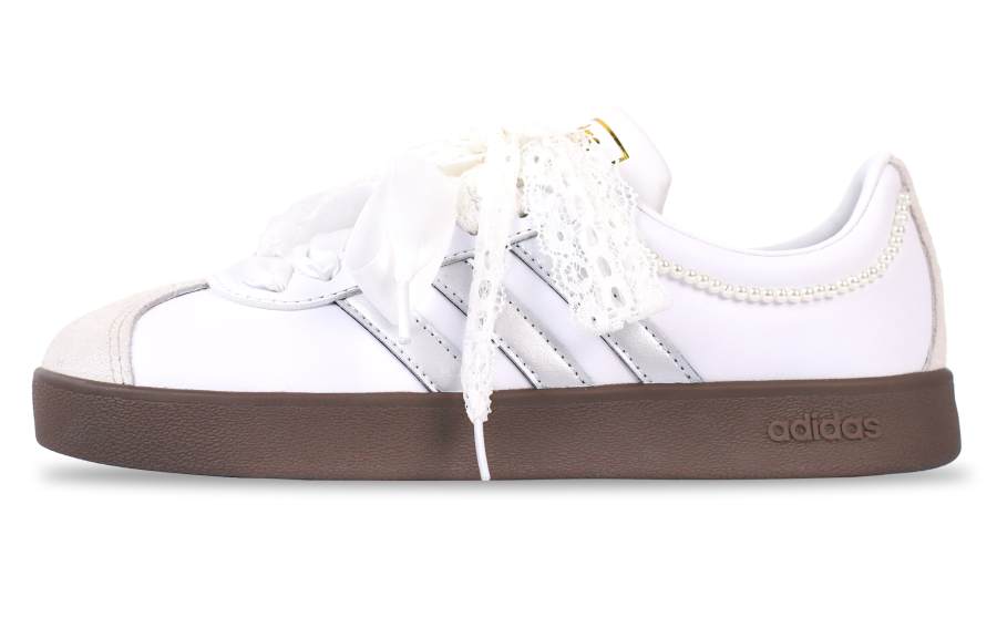 Adidas Adidas Vl Court Classic Pearl Love Abrasion Resistant, Lightweight, Balanced Low top Skateboard Shoes Unisex