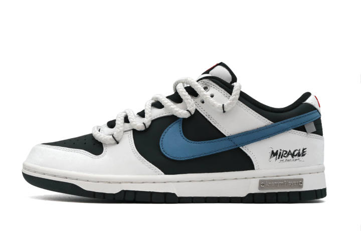 Nike Nike Dunk Billion Youth Low top Skateboard Shoes Unisex White Black Blue