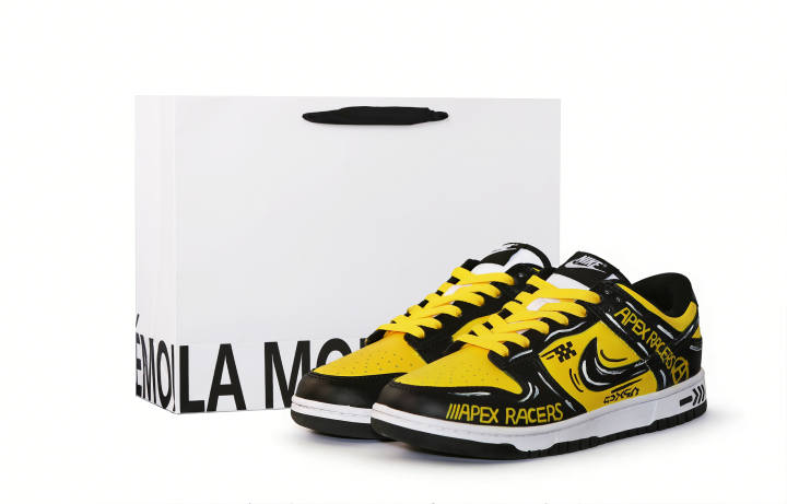 Nike Nike Dunk Slip Resistant, Abrasion Resistant, Breathable Low top Skateboard Shoes Women's