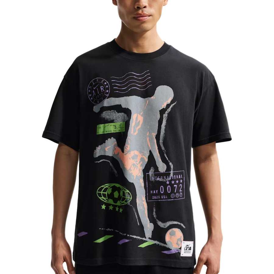 Nike Nike Sportswear T Shirts Men's Black Crew Neck Moderate