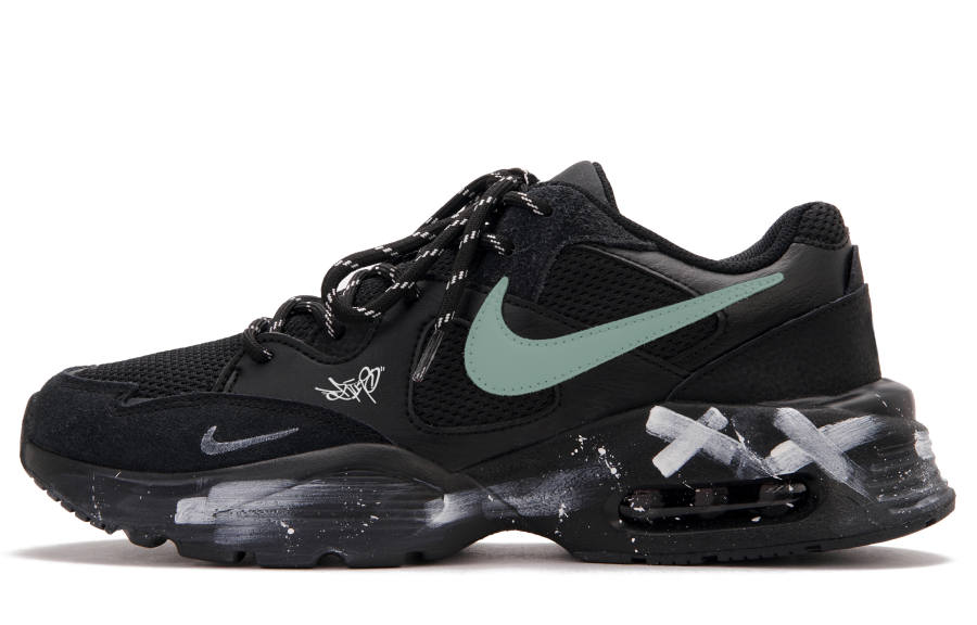 Nike Nike Air Max Fusion Low top Running Shoes Men's Black Green