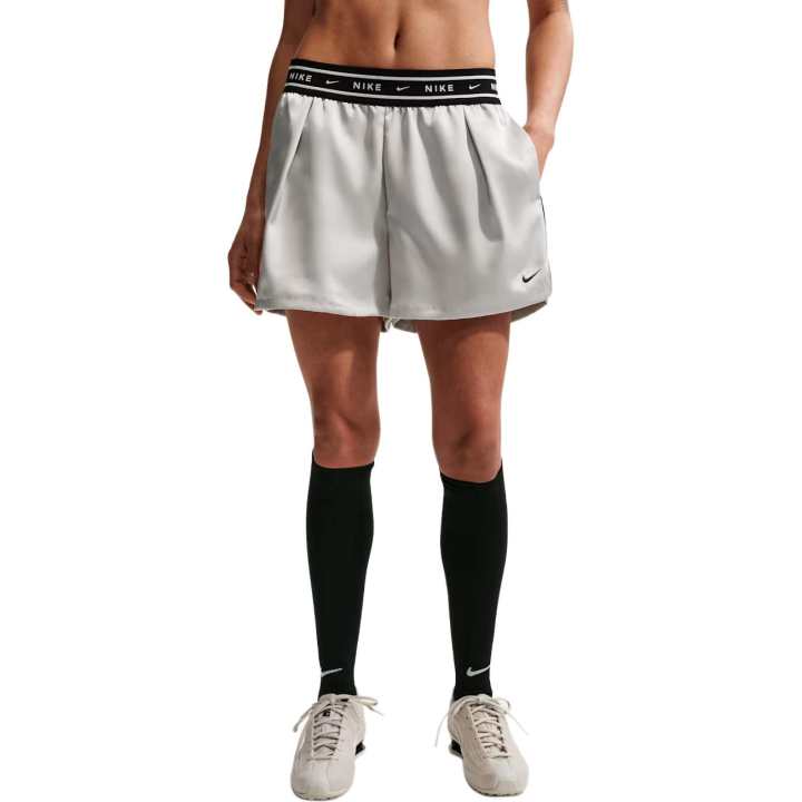 Nike Nike Sportswear Women's Loose Mid-Rise Satin Shorts