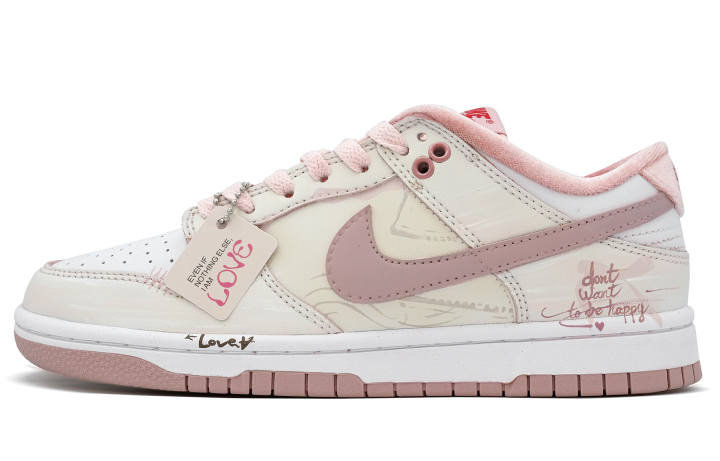 Nike Nike Dunk Leather Low top Skateboard Shoes Women's
