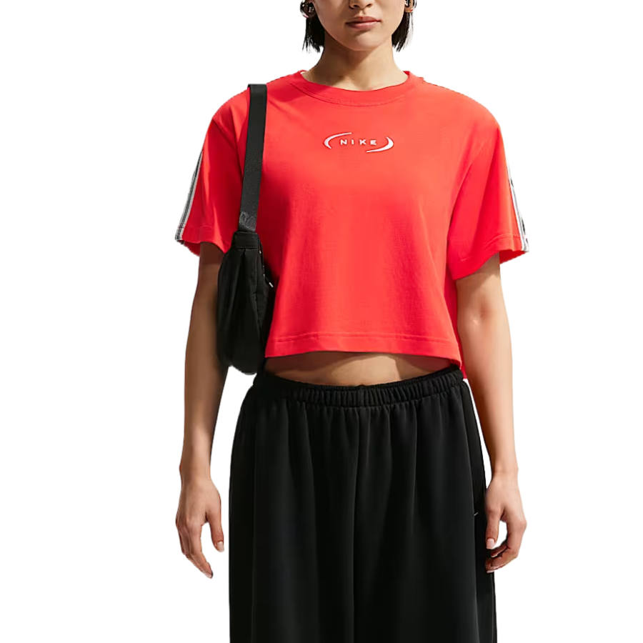 Nike Nike Sportswear Classic Women's Loose Cropped T-Shirt