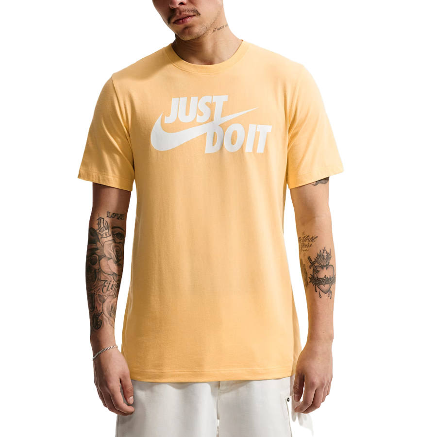 Nike Nike JDI T Shirts Men's Topaz Gold Crew Neck Moderate