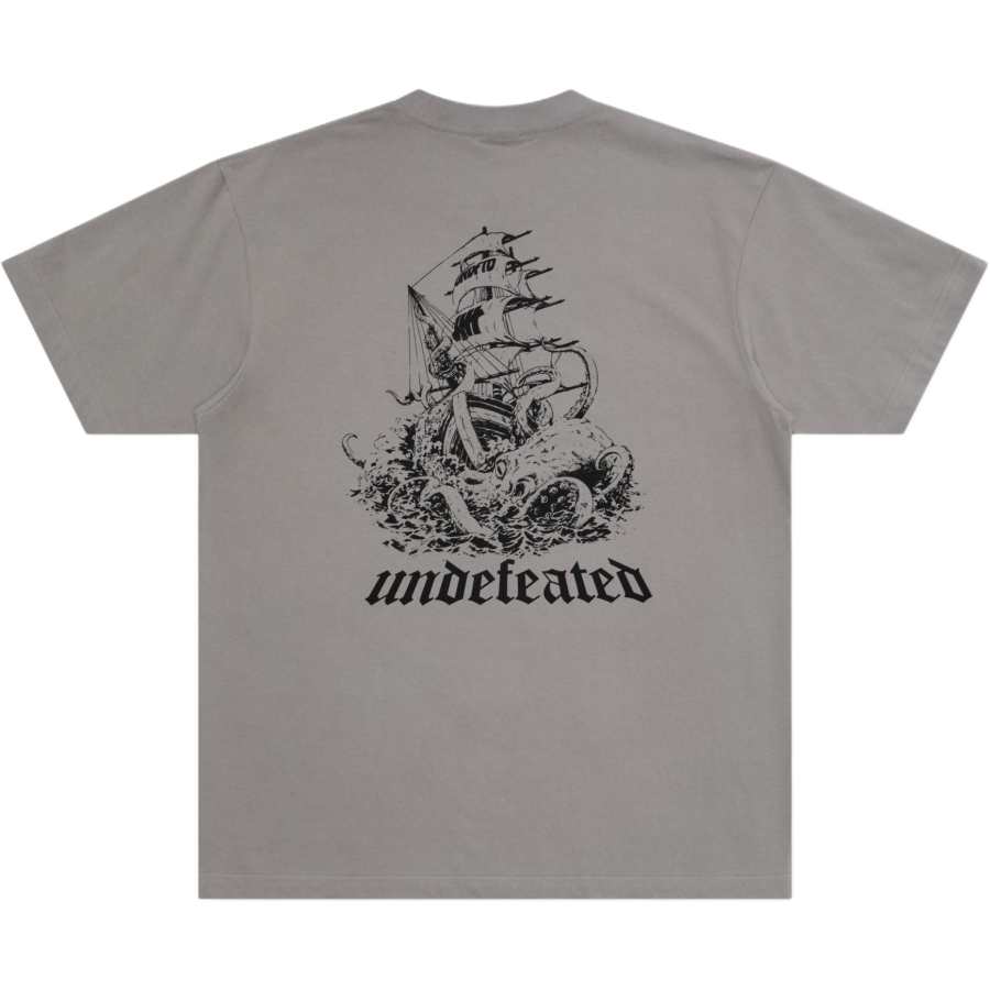 UNDEFEATED SS26 T Shirts Unisex Crew Neck Straight Fit