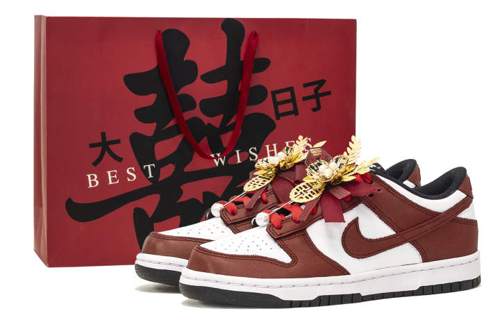 Nike Nike Dunk Slip Resistant Cushioning Abrasion Resistant Low top Skateboard Shoes Unisex Red