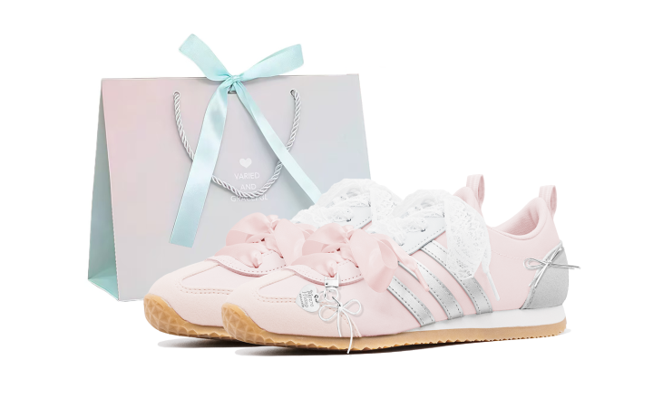 Adidas Adidas VS JOG 2.0 Low top German Army Trainers Unisex Peach Pink