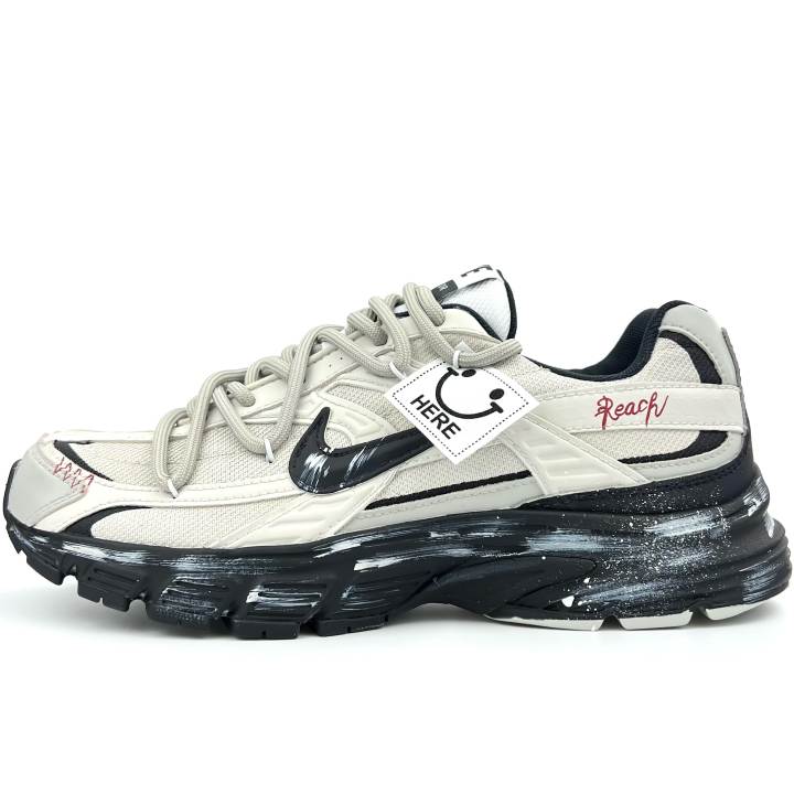 Nike Nike Initiator Leather Low top Running Shoes Unisex Beige Gray