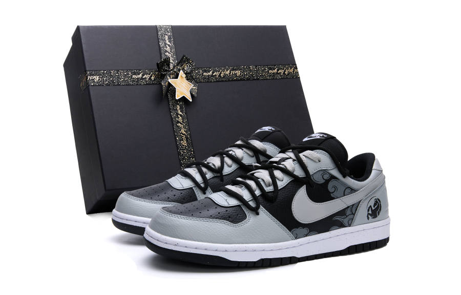 Nike Nike Big Year Of The Horse Limited Edition Slip Resistant Abrasion Resistant Low top Skateboard Shoes Men's Black Gray