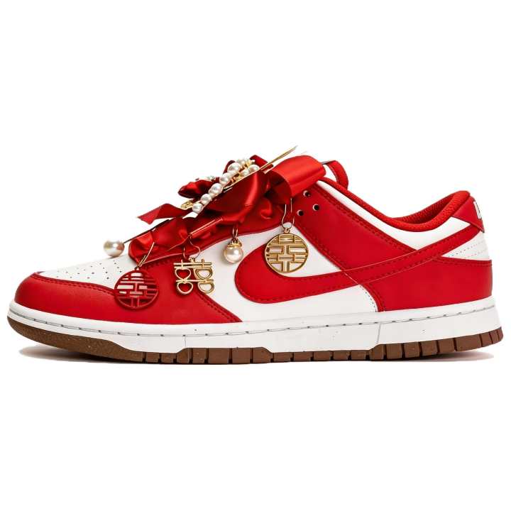Nike Nike Dunk Slip Resistant Low top Skateboard Shoes Unisex Burgundy