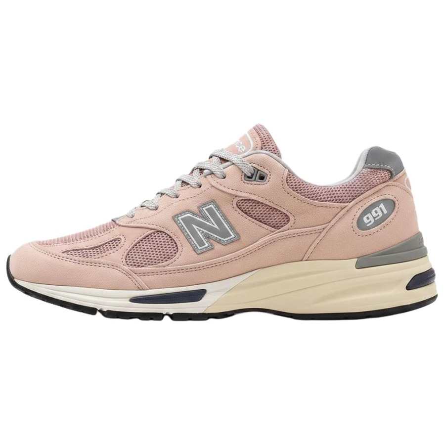 New Balance New Balance NB 991 V2 Running Shoes Unisex Pink Gray