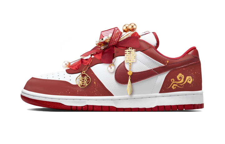 Nike Nike Big Cherry Bomb, Seal The Perfect Match Low top Skateboard Shoes Unisex Red
