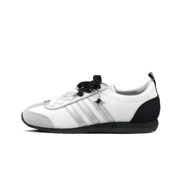 Adidas Adidas VS JOG 2.0 Low top German Army Trainers Unisex White
