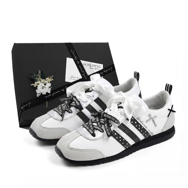 Adidas Adidas VS JOG 2.0 Vintage Polka Dot MONE Made, Box Low top German Army Trainers Unisex Black White