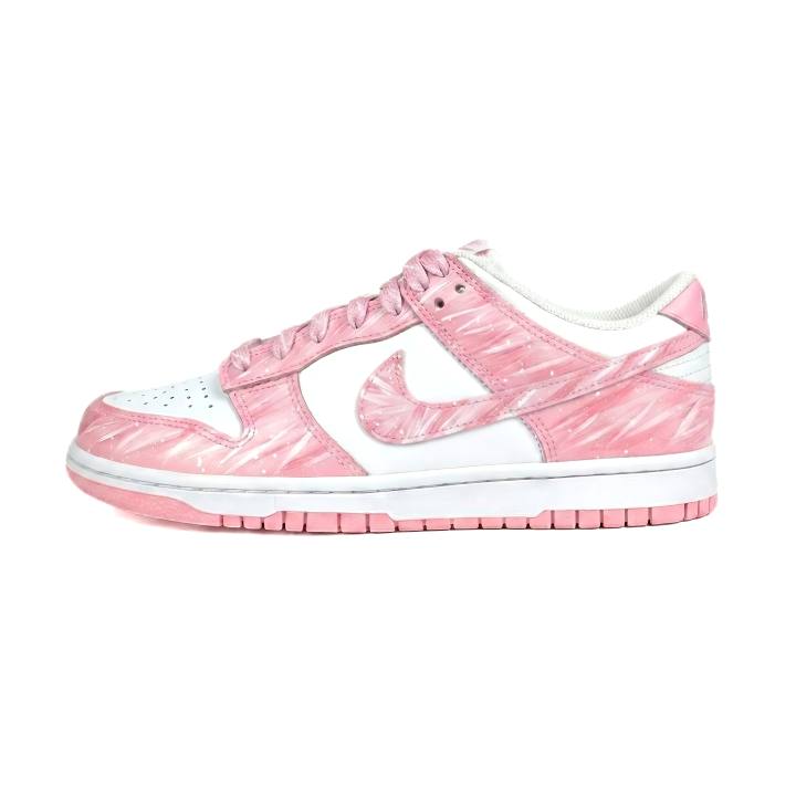 Nike Nike Dunk Two Way Commitment Leather Slip Resistant, Abrasion Resistant, Breathable Low top Skateboard Shoes Women's