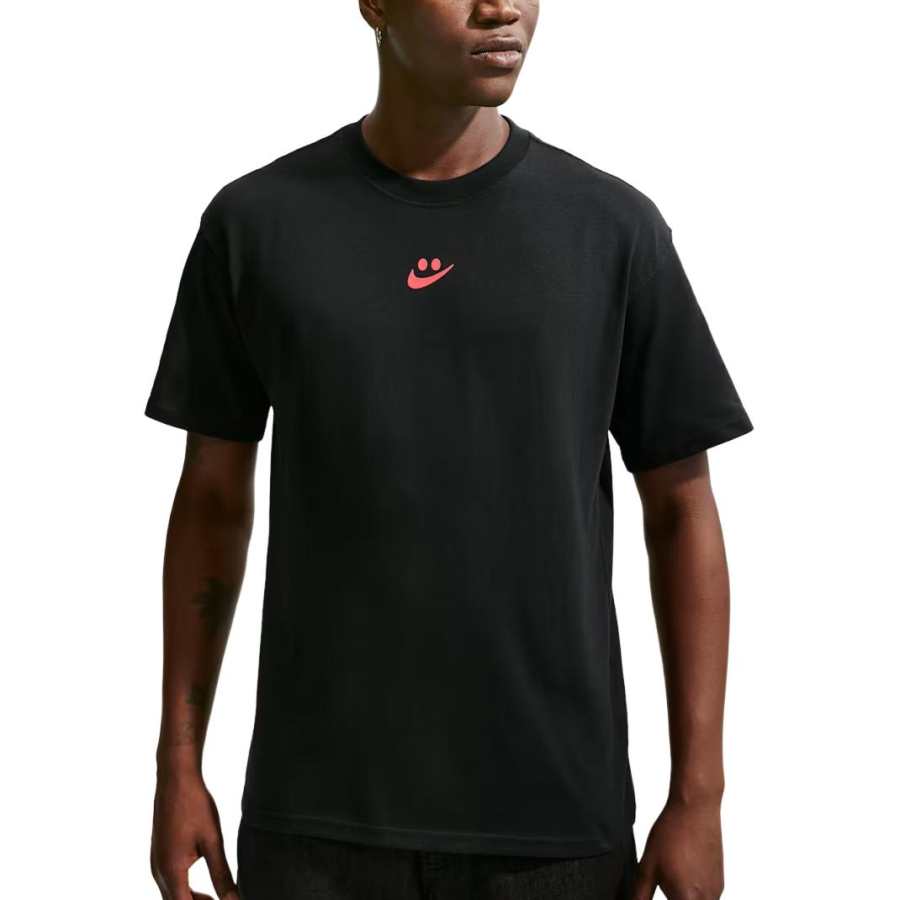 Nike Nike Sportswear T Shirts Men's Black Crew Neck Moderate
