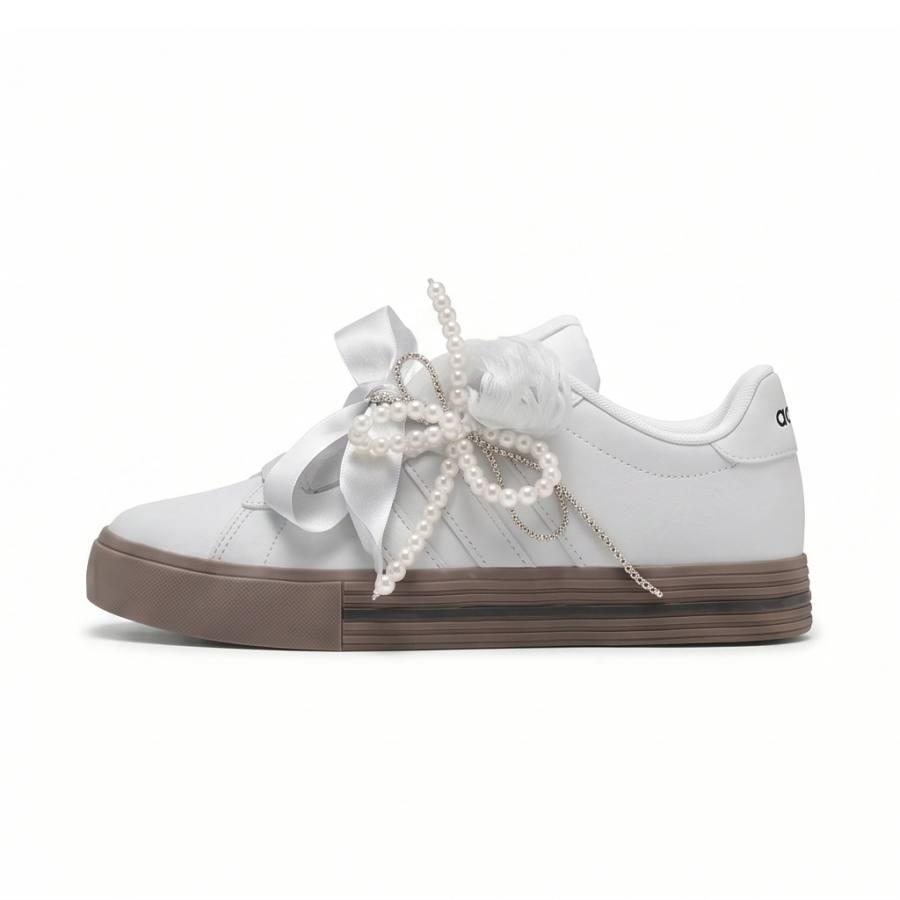 Adidas Adidas Daily 4.0 Moonlight Ballet Leather Slip Resistant Low top Skateboard Shoes Unisex Light Gray