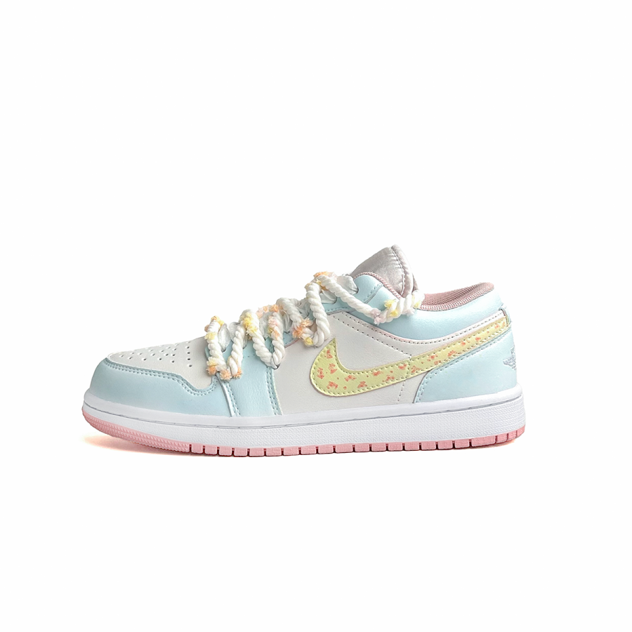 Jordan Jordan Air Jordan 1 Leather Abrasion Resistant Low top Children's Basketball Shoes Light Blue Unisex