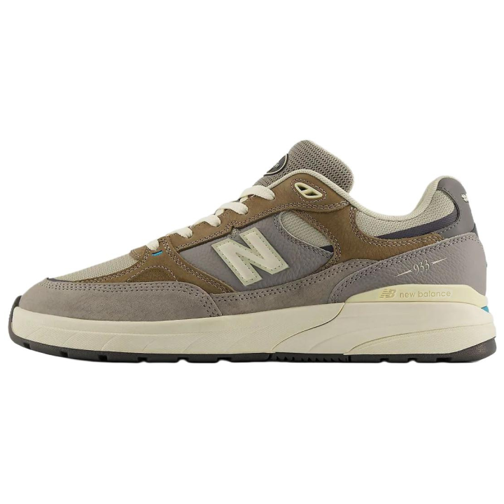 New Balance New Balance NB Numeric 933 Skateboard Shoes Unisex Gray