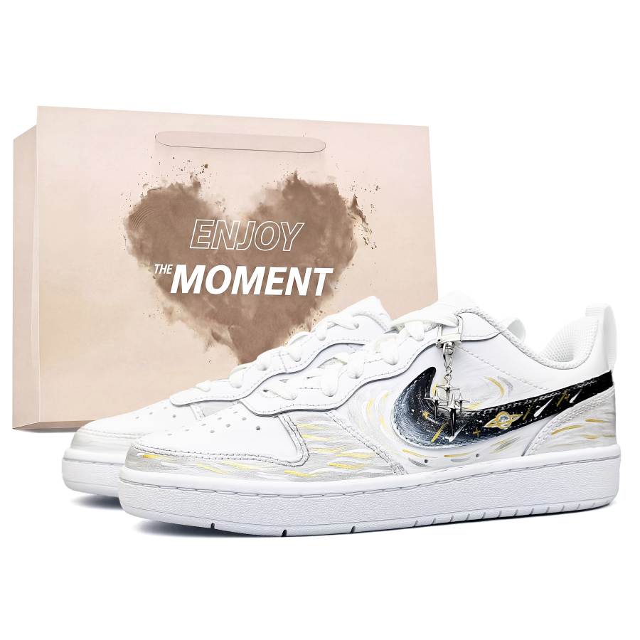Nike Nike Court Borough Starry Love Confession Abrasion Resistant Low top Kids' Skateboarding Shoes Black White Gold