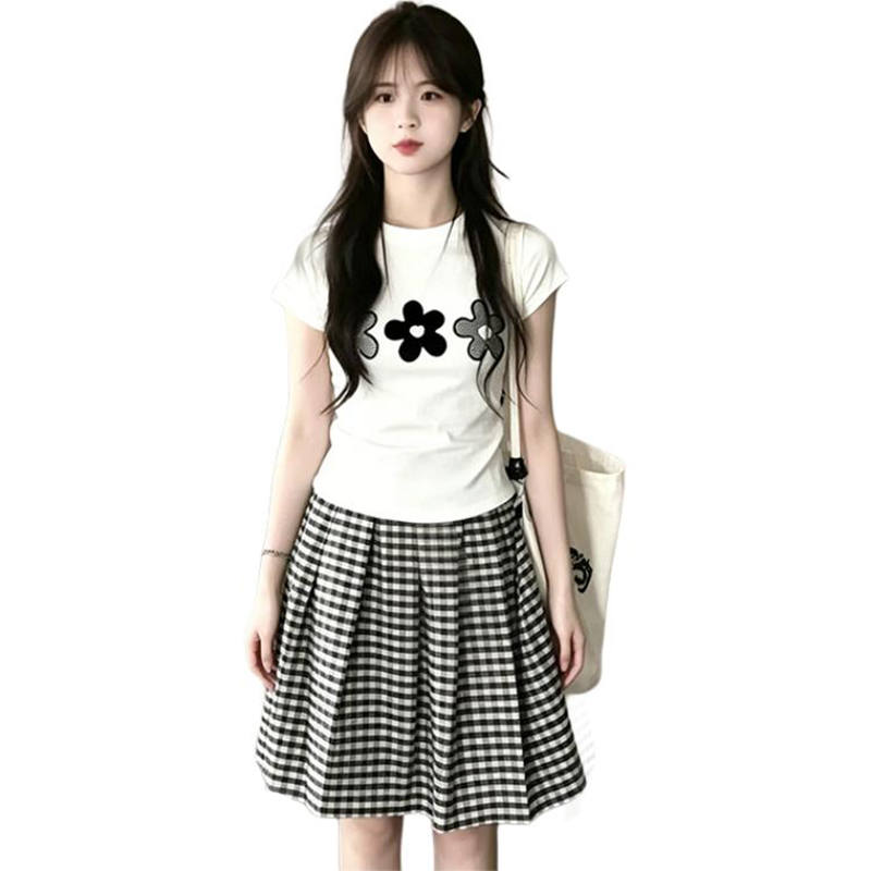 SIXUSICHOU Two Piece Skirt Sets Women's Crew Neck Thin Short Skirt
