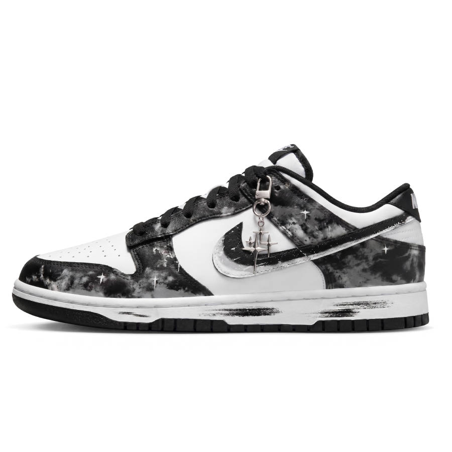 Nike Nike Dunk Universe Exploration, Vintage Triple Black Cow Leather Abrasion Resistant Slip Resistant Low top
