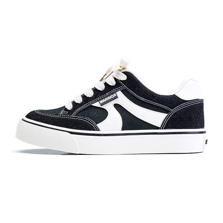 Warrior Coverage Abrasion Resistant Lightweight Breathable Low top Skateboard Shoes Women's Black Beige