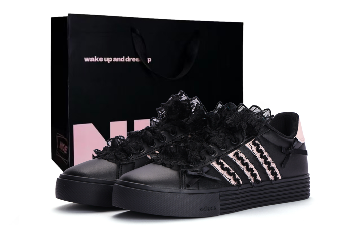 Adidas Adidas Daily 4.0 Coverage Slip Resistant Cushioning Low top Skateboard Shoes Unisex Black Pink