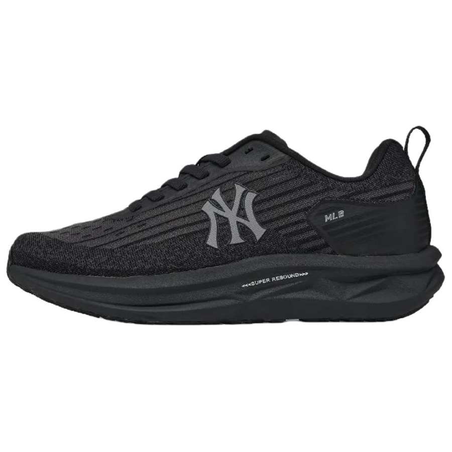 MLB New York Yankees Abrasion Resistant Mesh Cushioning Rebound Lightweight Breathable Slip Resistant Mid top