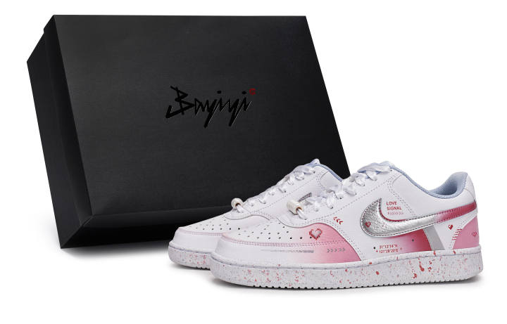 Nike Nike Court Vision Low Skateboard Shoes Women's Low Top Pink/White