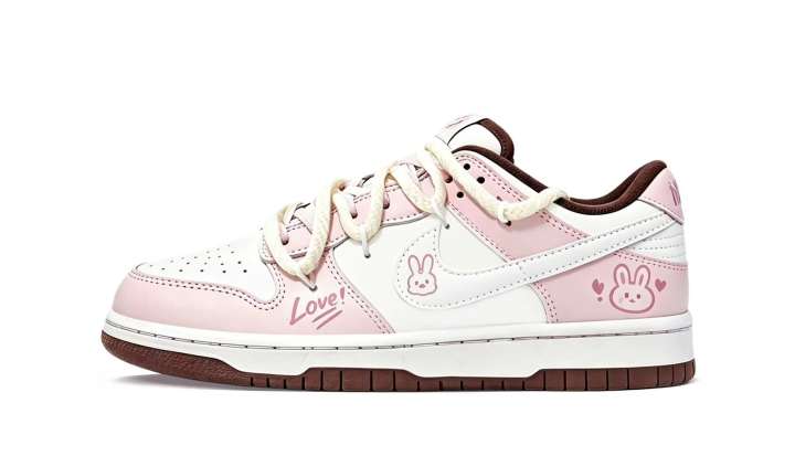 Nike Nike Dunk Bunny Low top Skateboard Shoes Women's White Pink