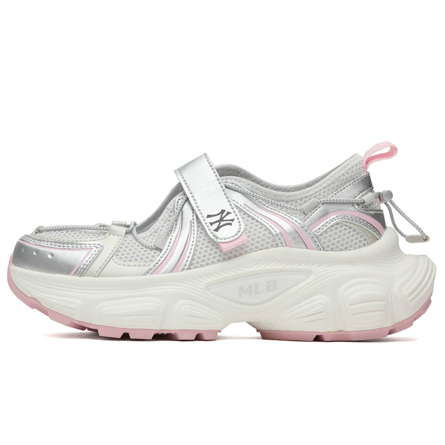 MLB New York Yankees Mesh, Synthetic Leather Slip Resistant And Breathable Height Increasing River Trekking Shoes