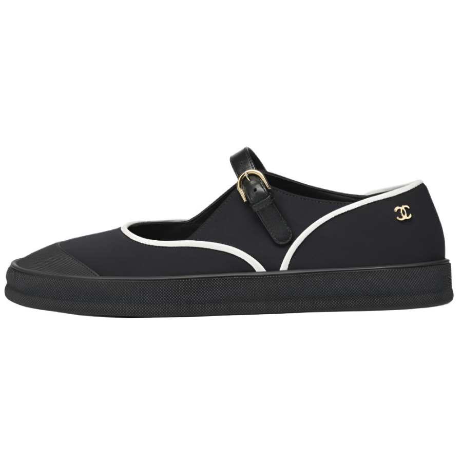 CHANEL Coco Beach 26M Flat Mary Jane Shoes 2.5cm Women's Black & White