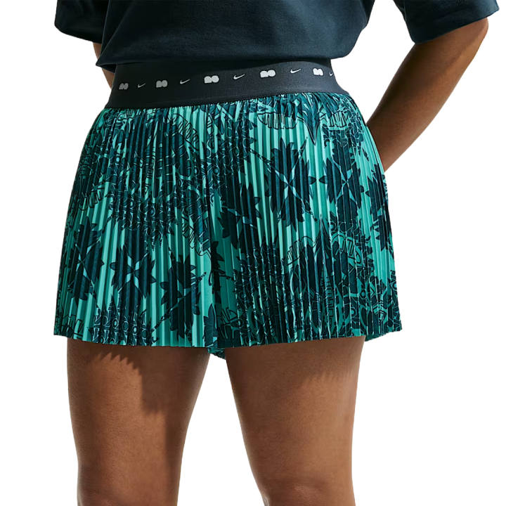 Nike Nike Naomi Osaka Women's Mid-Rise 3" Shorts